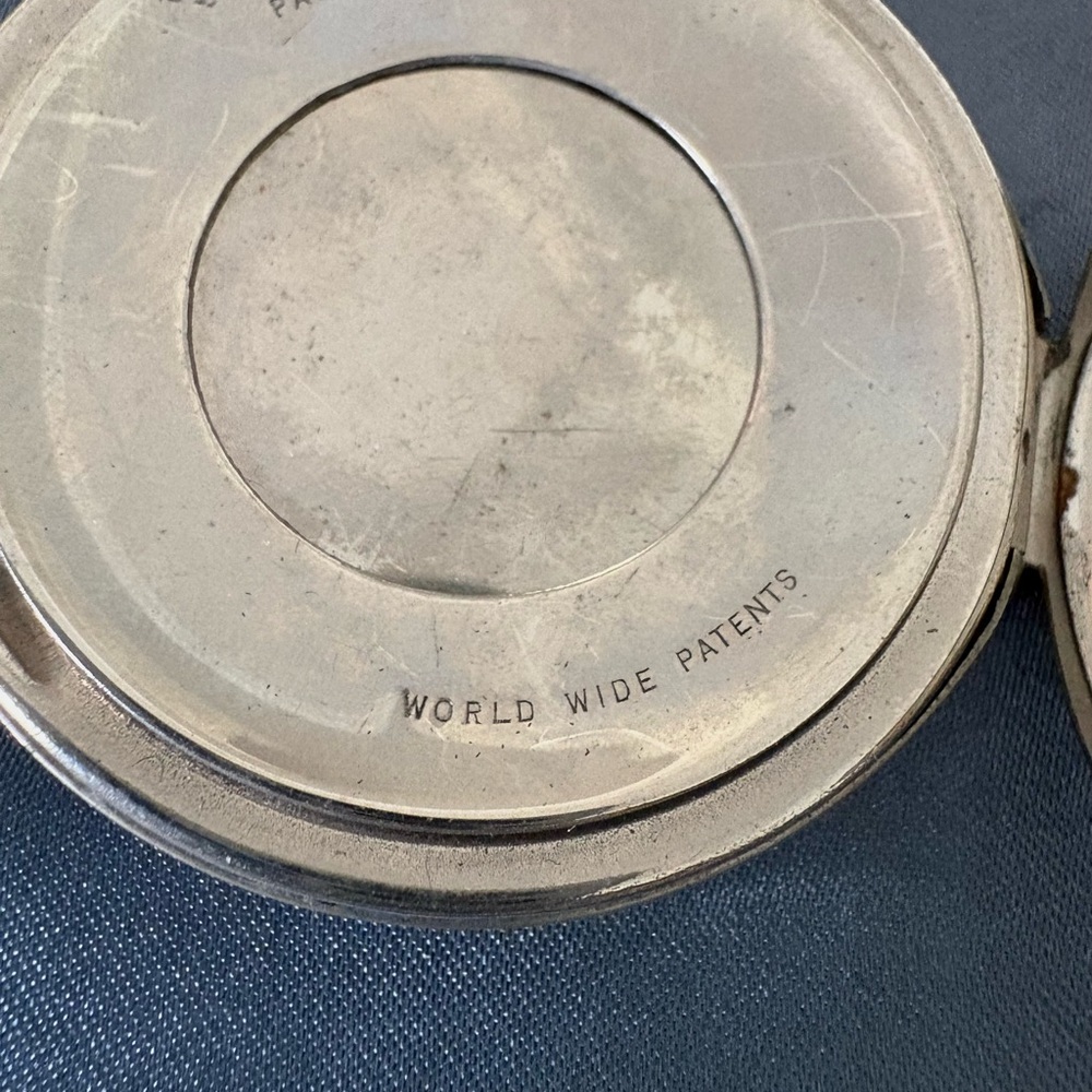 Vintage Deco Ladies Makeup Compact Marked British Made - Picture 3 of 7